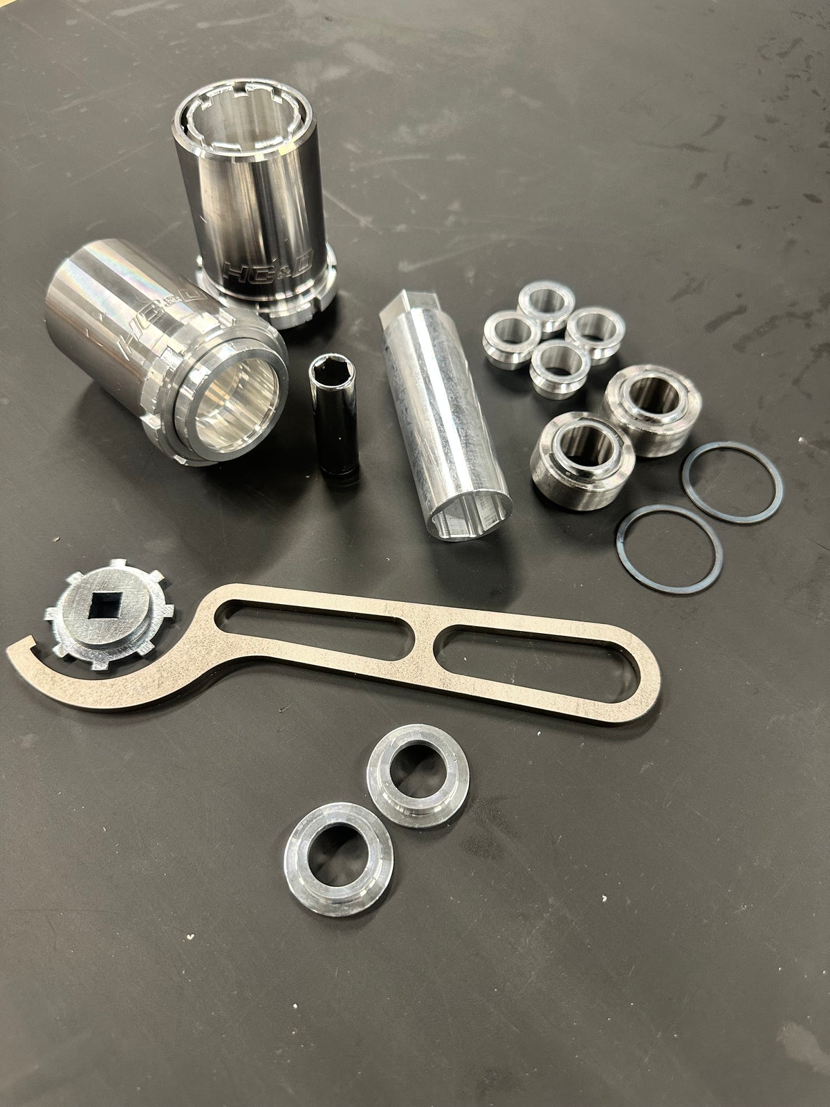 HC&D Adjustable Threaded Strut Cup Kit (Scratch & Dent)